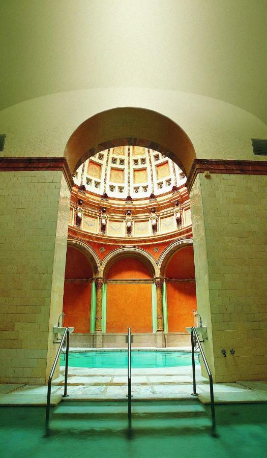 Aqua Aurelia Suitenhotel An Den Thermen Baden-Baden Exterior foto